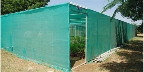 Yüksek Verimli HDPE Yeşil Gölge Ağı Tedarikçileri Makinesi, Farklı Özellikler ve Açık Kam Dişlisine Sahip