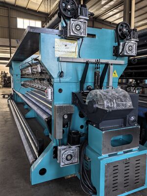 220 inçlik Raschel Warp örgü makinesi net üretim için istikrarlı performansla